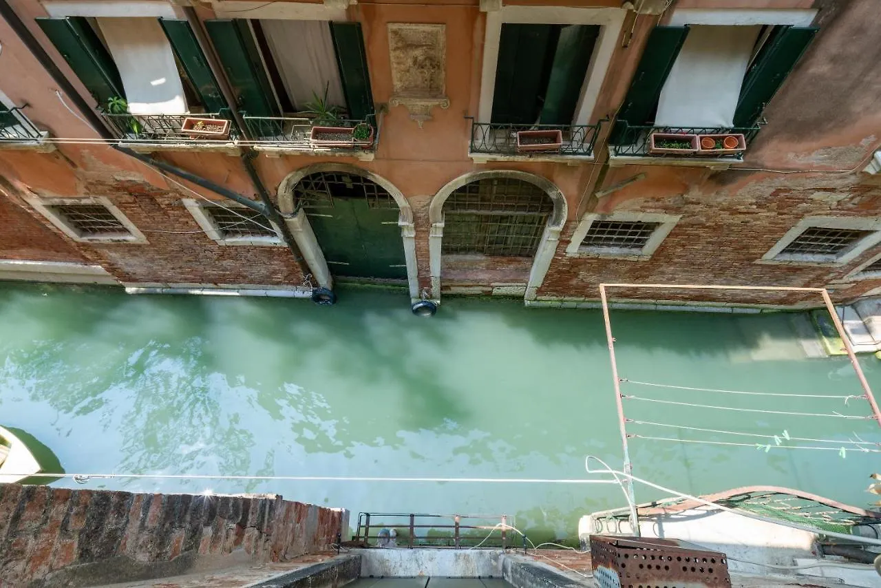 San Polo Canal View Apartments By Wonderful Italy Benátky Itálie