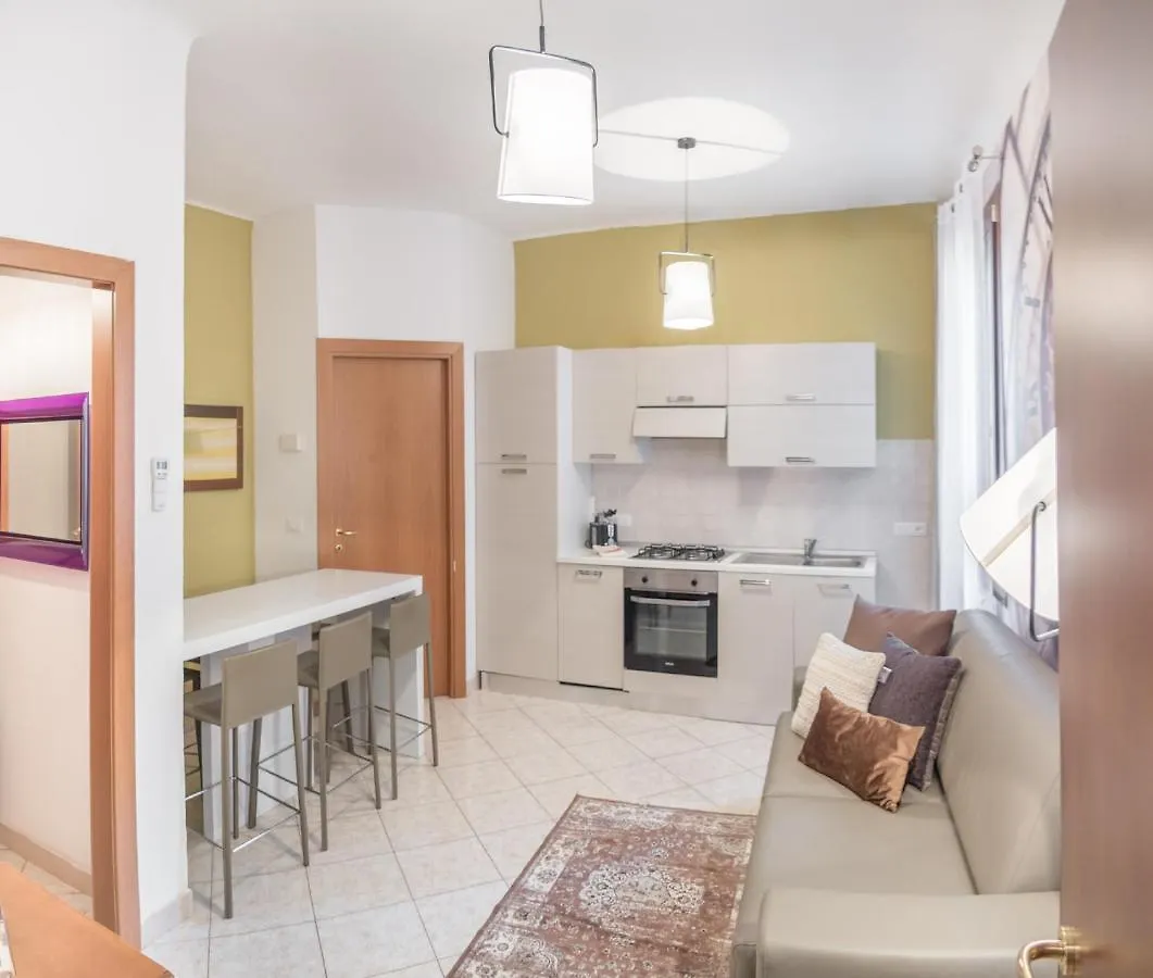 San Polo Canal View Apartments By Wonderful Italy Venice 0*,  Italy